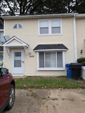 5232 Richard Rd in Virginia Beach, VA - Foto de edificio - Building Photo