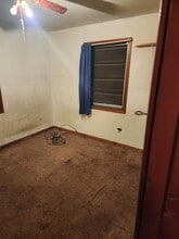 694 Mountain View Dr in Stone Mountain, GA - Building Photo - Building Photo