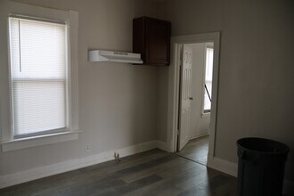 602 W 145th St in East Chicago, IN - Building Photo - Building Photo