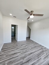 702 W Seminole Ave in Pharr, TX - Building Photo - Building Photo