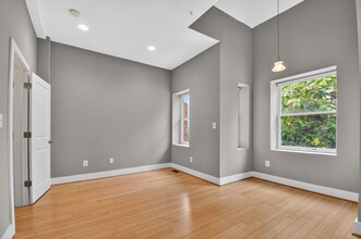 1241 Kenyon St NW in Washington, DC - Building Photo - Building Photo