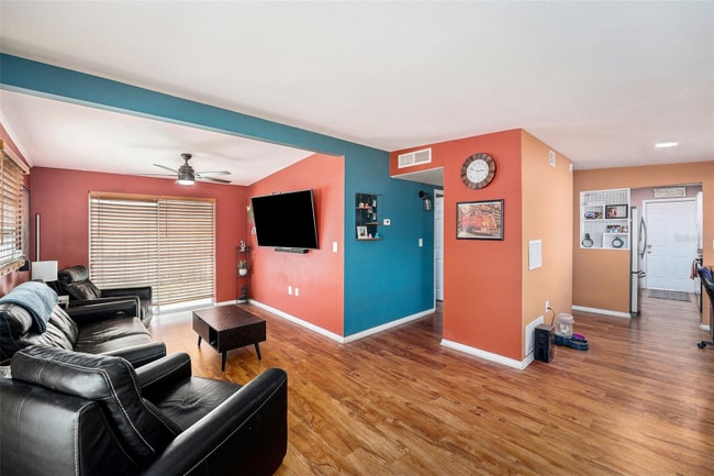 8556 91st Terrace in Seminole, FL - Building Photo - Building Photo