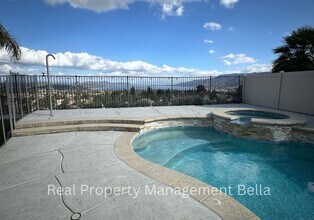 15290 Madrone Ct in Lake Elsinore, CA - Building Photo - Building Photo