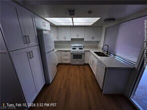 2905 Armin Ave in Las Vegas, NV - Building Photo - Building Photo