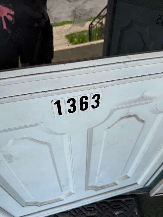 1363 Capouse Ave in Scranton, PA - Building Photo
