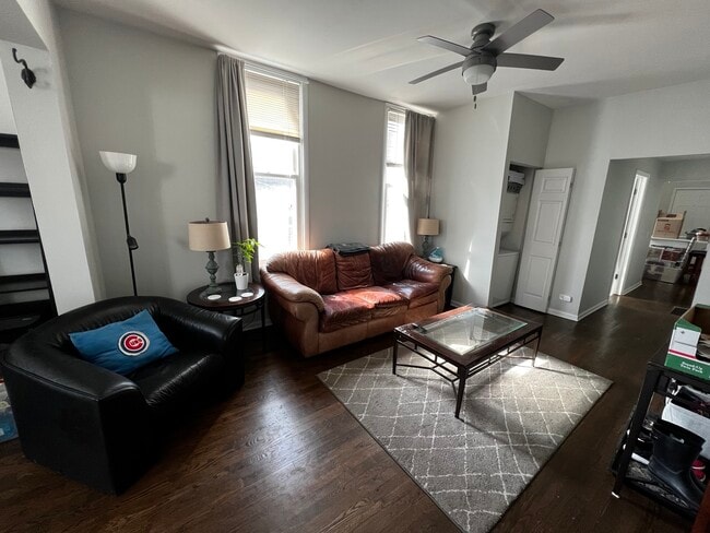 3414 N Seeley Ave in Chicago, IL - Building Photo - Building Photo