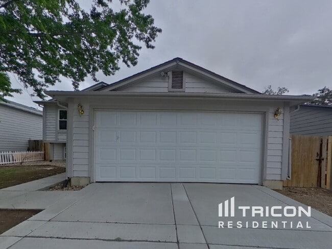 property at 18860 E Carmel Cir