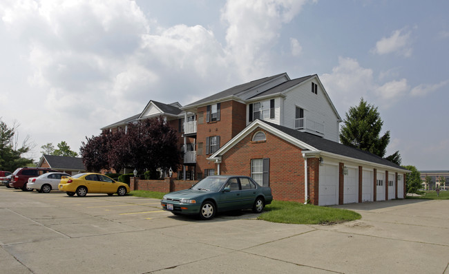 Apartments on Ivy Pointe Blvd