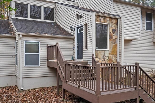 property at 2400 Salem Dr