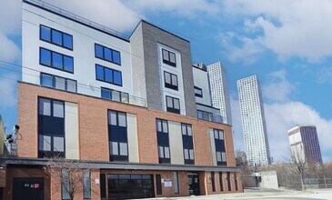 211 Baldwin Ave in Jersey City, NJ - Building Photo - Building Photo