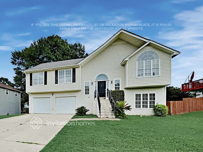 property at 5890 Graywood Cir SE