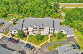 412 Stockton Rdg, Unit 412 in Cranberry Township, PA - Building Photo