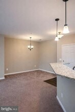 23520 FDR Boulevard, Unit 305 in California, MD - Foto de edificio - Building Photo