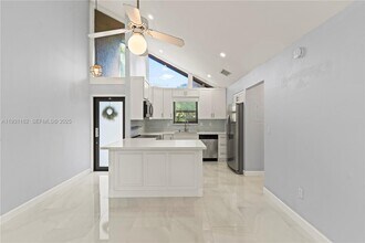 9301 SW 130th St in Miami, FL - Building Photo - Building Photo