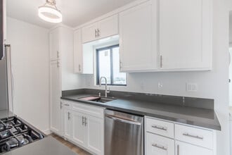 301 Ashland Ave in Santa Monica, CA - Building Photo - Building Photo