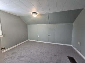 N5621 N Franklin St in Shawano, WI - Building Photo - Building Photo