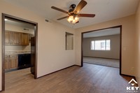 Pheasant Run Apartments in Wichita, KS - Building Photo - Building Photo