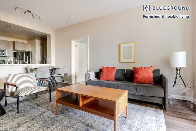 5684 Bay St in Emeryville, CA - Building Photo - Building Photo