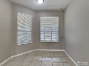 36831 Queen Bee Ln in Grand Island, FL - Building Photo - Building Photo