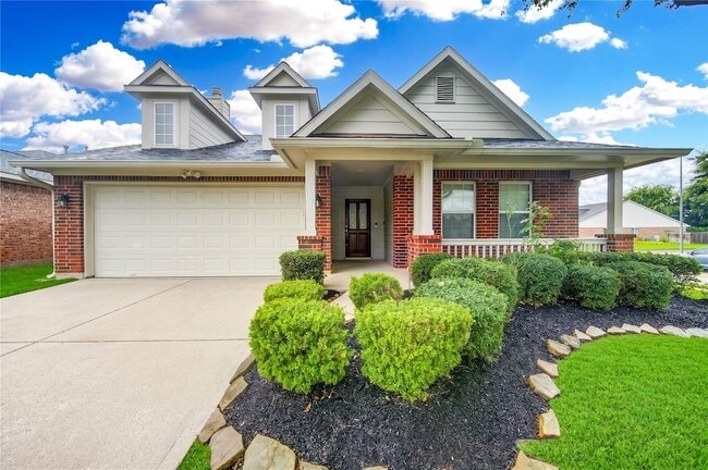 property at 16702 Grove Trail Ln