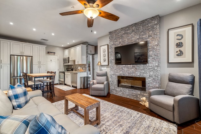 property at 2421 Quarter Horse Trl