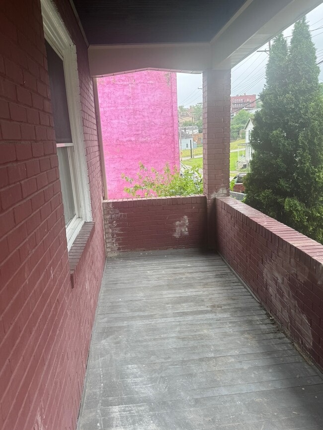 124 N 3rd St in Duquesne, PA - Building Photo - Building Photo