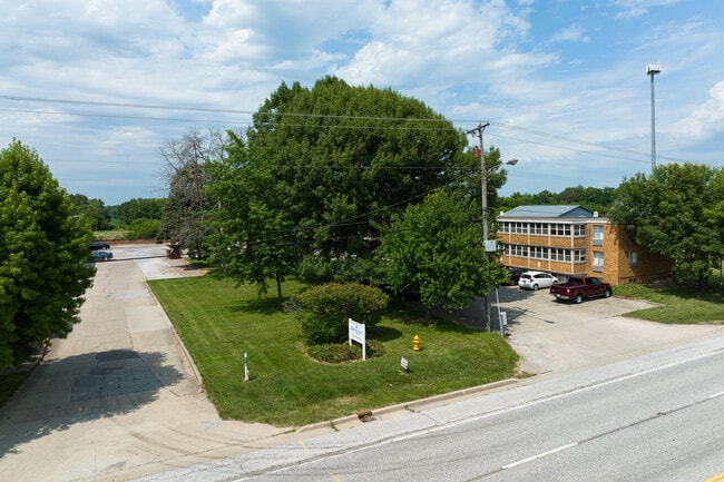 Morton Street Apartments in Jacksonville, IL - Foto de edificio - Building Photo