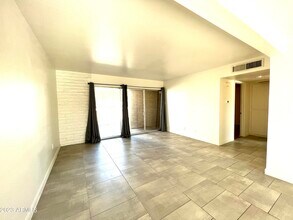 3629 E Turney Ave in Phoenix, AZ - Building Photo - Building Photo