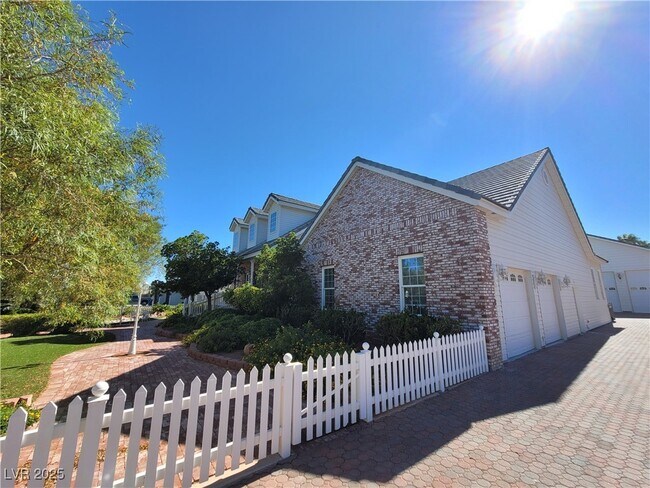5110 N Valadez St in Las Vegas, NV - Building Photo - Building Photo