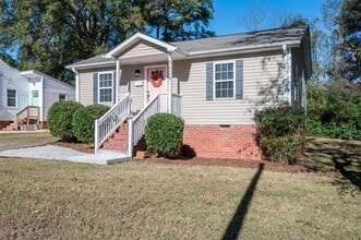 2225 Milburnie Rd in Raleigh, NC - Building Photo - Building Photo