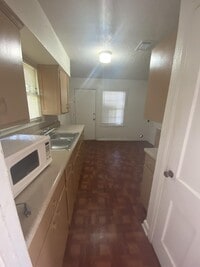 5126 Kelso St photo'