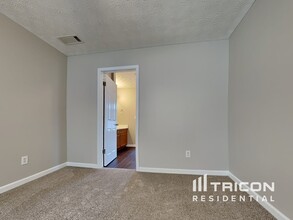 160 Pleasant Hills Dr in Covington, GA - Building Photo - Building Photo