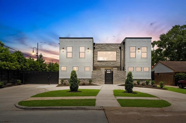 property at 10070 Cedardale Dr