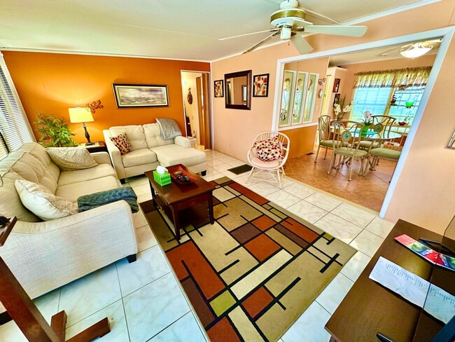 710 Nettles Blvd, Unit SI ID1537496P