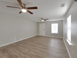 337 Cape Jasmine Way in Lexington, SC - Building Photo - Building Photo