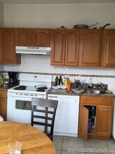 22 Euston St in Brookline, MA - Building Photo - Building Photo