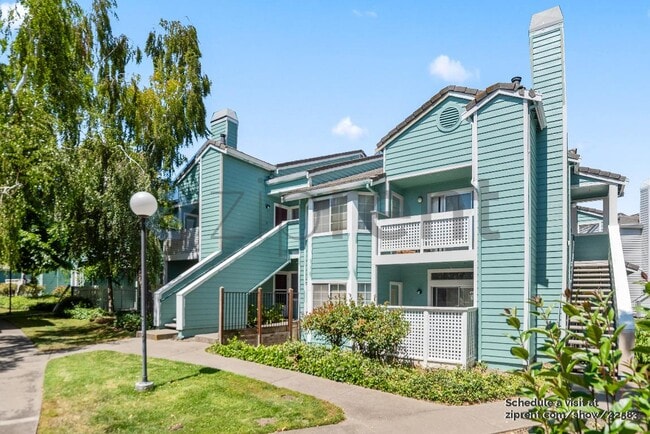 714 Waterford Pl in Pinole, CA - Building Photo - Building Photo