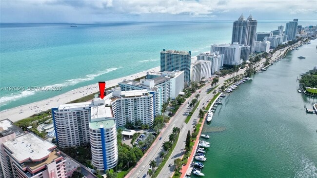 5161 Collins Ave, Unit 516 in Miami Beach, FL - Building Photo - Building Photo