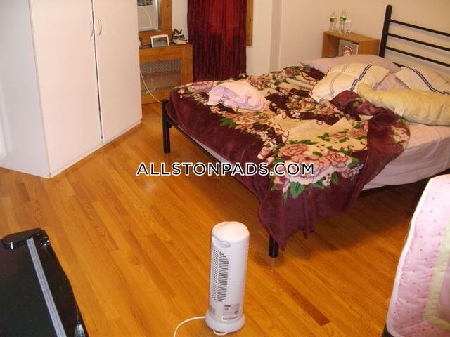 property at 6 Webley St