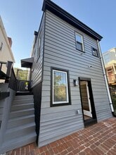 924 McPherson Ave in Cincinnati, OH - Foto de edificio - Building Photo