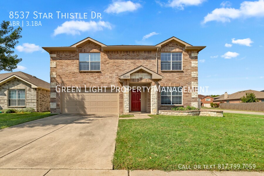 8537 Star Thistle Dr in Fort Worth, TX - Building Photo