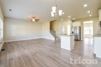 4342 Bella View Dr in Snellville, GA - Building Photo - Building Photo