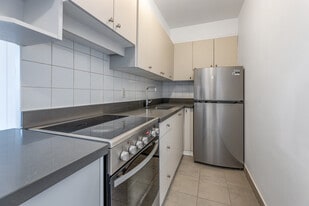 135 Isabella St in Toronto, ON - Building Photo