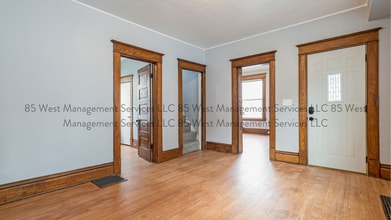 914 Butterworth St SW in Grand Rapids, MI - Building Photo - Building Photo
