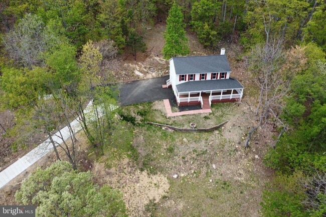 property at 2112 Gore Dr
