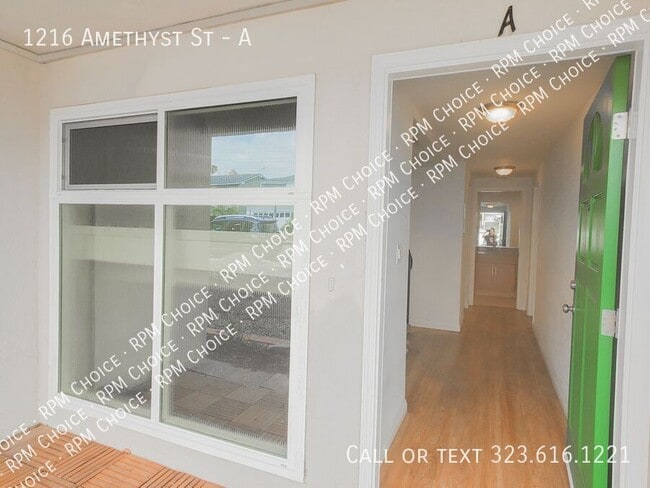 1216 Amethyst St in Redondo Beach, CA - Building Photo - Building Photo