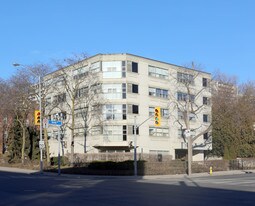 2 Keele St in Toronto, ON - Building Photo