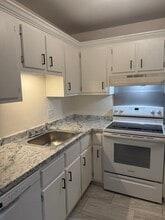 213 Cox Ave in Hattiesburg, MS - Building Photo - Building Photo