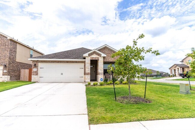 property at 17920 Fairbridge Ln