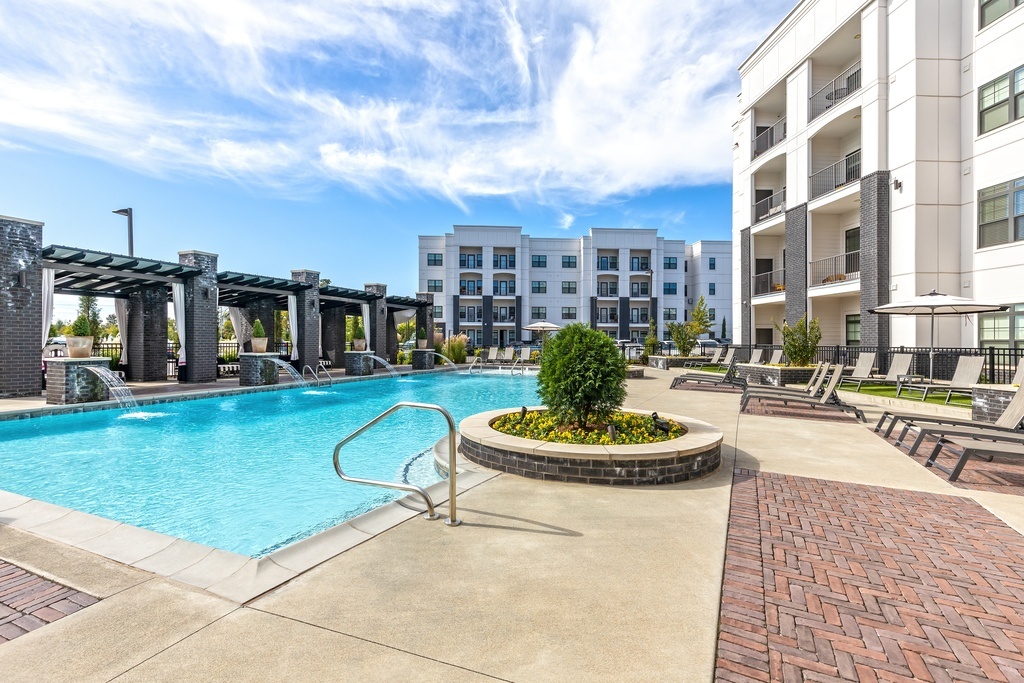 The Ivy Apartment Homes in Louisville, KY - Foto de edificio